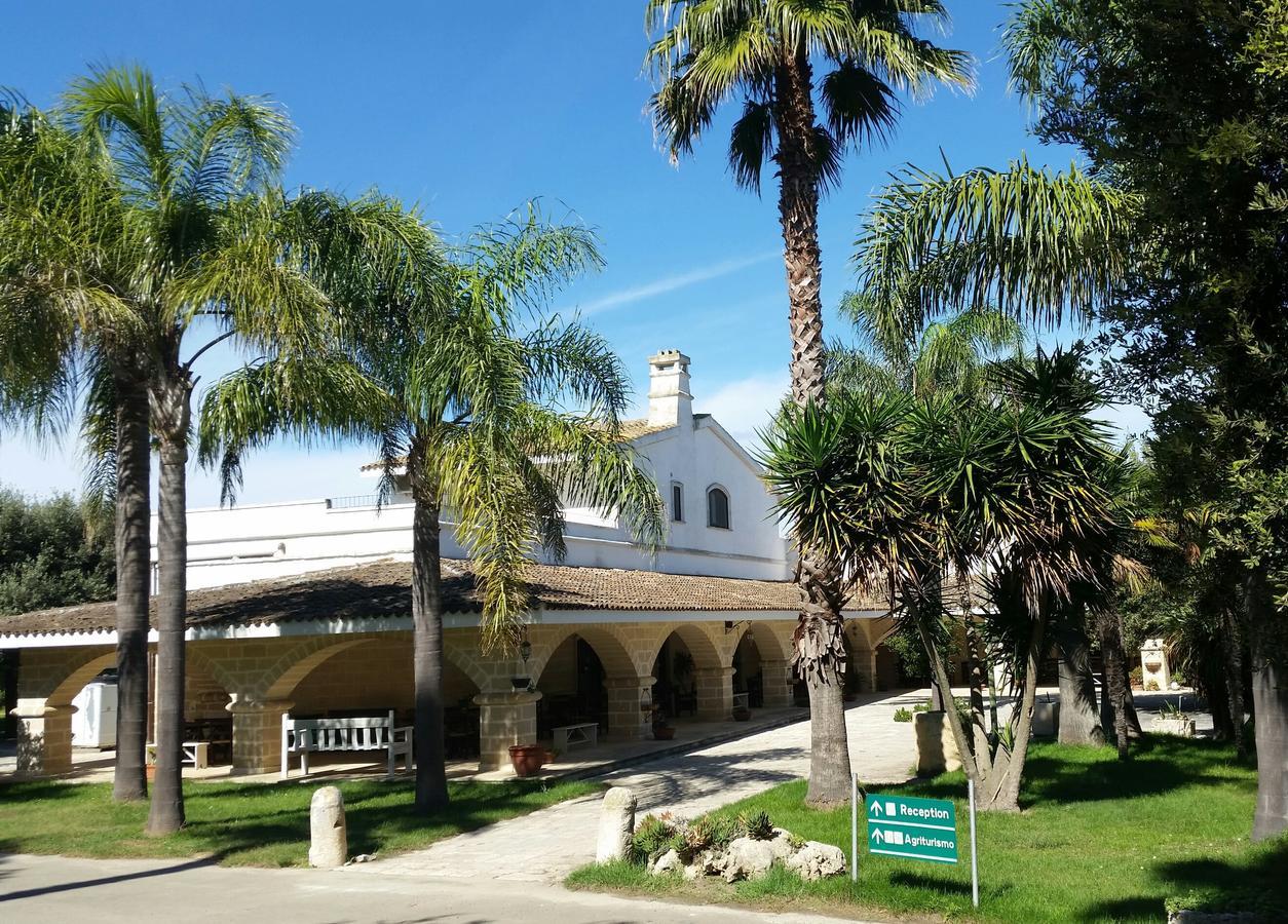 Agriturismo Torrevecchia San Pancrazio Salentino Zewnętrze zdjęcie