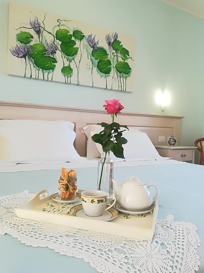Agriturismo Torrevecchia San Pancrazio Salentino Zewnętrze zdjęcie